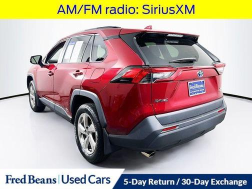 2021 Toyota RAV4 Hybrid XLE Premium