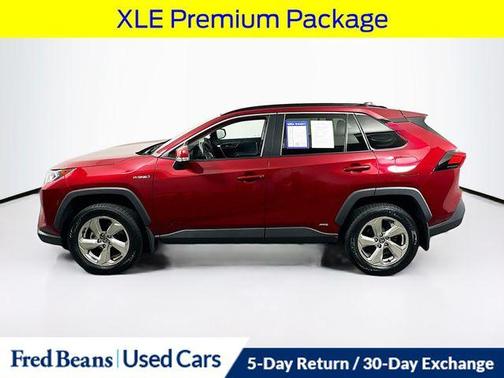 2021 Toyota RAV4 Hybrid XLE Premium