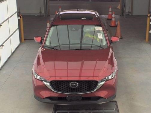 2022 Mazda CX-5 2.5 S Preferred Package