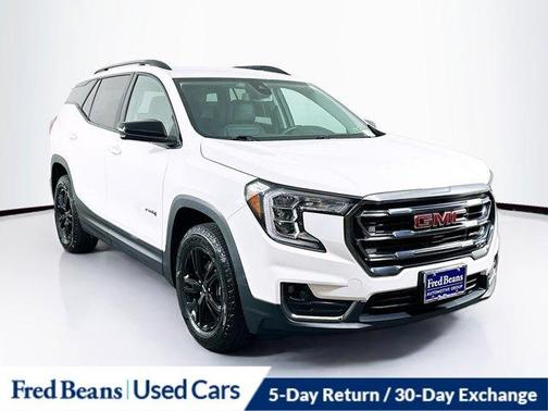 2023 GMC Terrain AT4