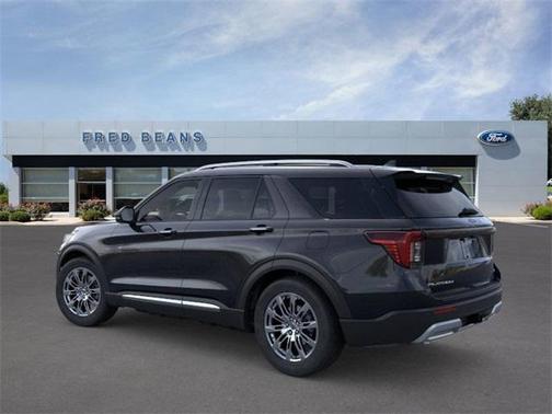 2025 Ford Explorer Platinum