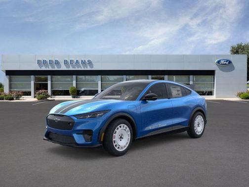 2025 Ford Mustang Mach-E GT
