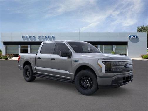 2025 Ford F-150 Lightning XLT
