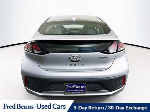 2021 Hyundai IONIQ Plug-In Hybrid Limited