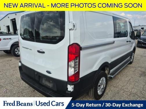 2024 Ford Transit-250 Base