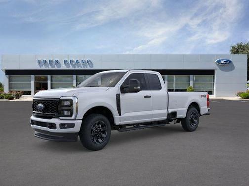 Oxford White 2026 Ford F-350 XL