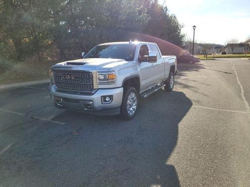 2019 GMC Sierra 2500 Denali