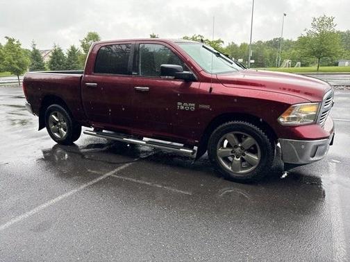 2016 RAM 1500 SLT