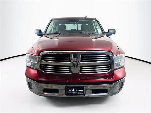 2016 RAM 1500 SLT