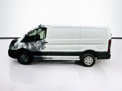 Oxford White 2025 Ford Transit-250 Base