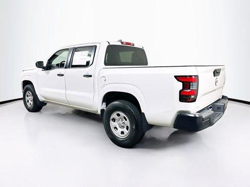 2023 Nissan Frontier S