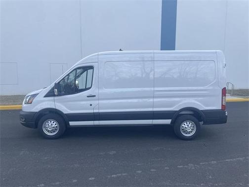 2025 Ford Transit-250 148 WB Medium Roof Cargo