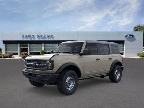 2025 Ford Bronco Base