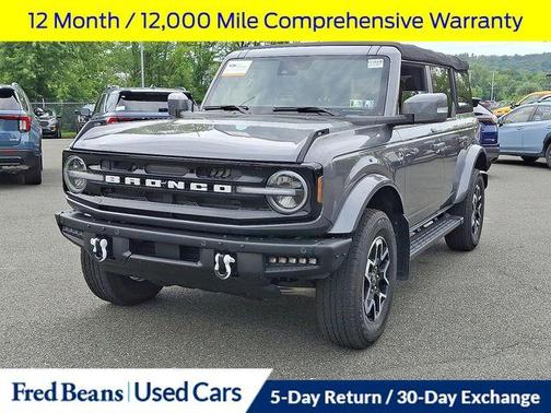 2022 Ford Bronco Outer Banks