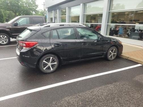 2023 Subaru Impreza Premium