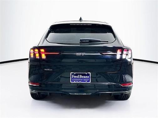 2021 Ford Mustang Mach-E GT