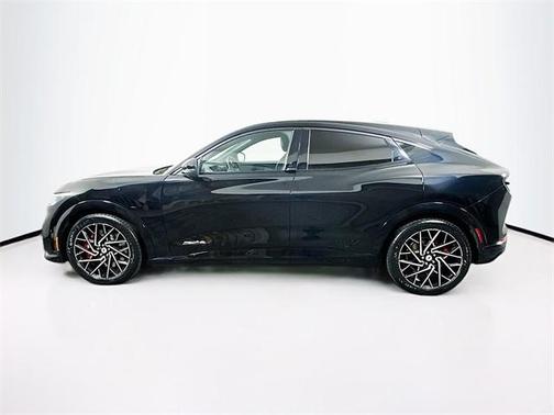 2021 Ford Mustang Mach-E GT
