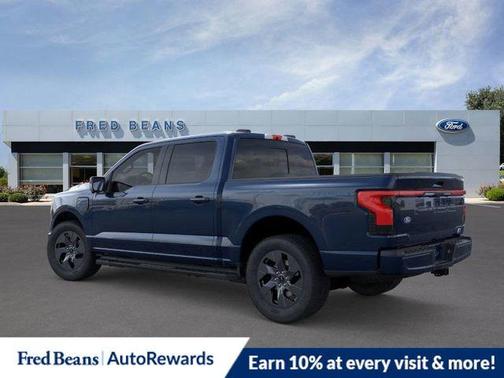 2025 Ford F-150 Lightning LARIAT