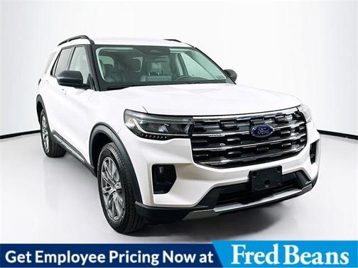 2025 Ford Explorer Active