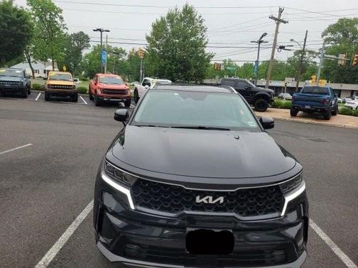 2022 Kia Sorento Plug-In Hybrid SX