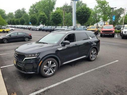 2022 Kia Sorento Plug-In Hybrid SX