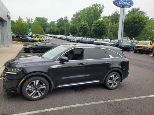 2022 Kia Sorento Plug-In Hybrid SX