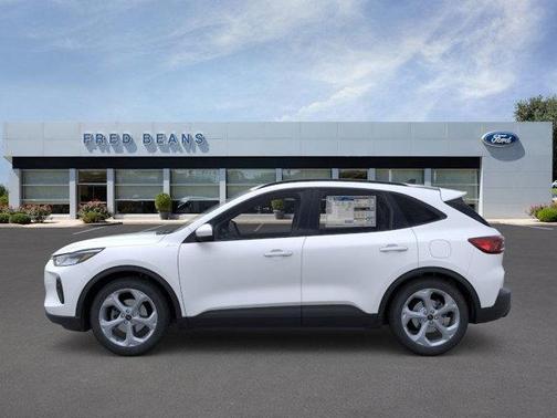 2026 Ford Escape ST-Line Select