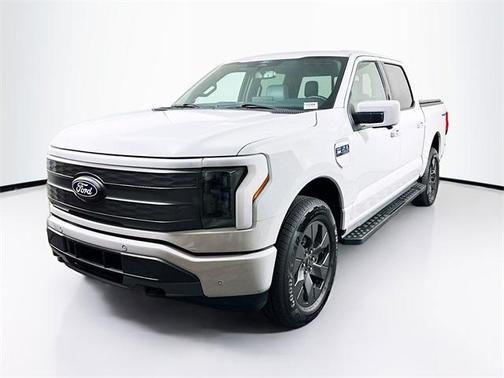 2024 Ford F-150 Lightning LARIAT
