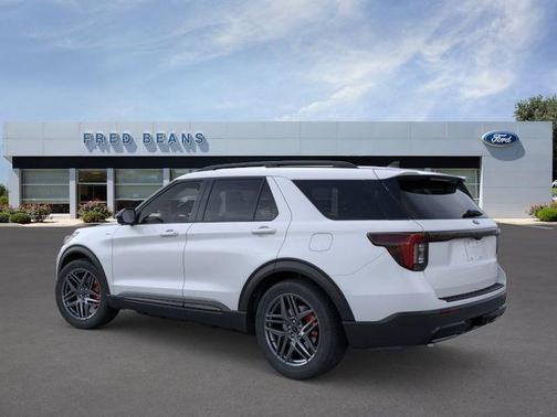 White 2026 Ford Explorer ST-Line