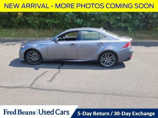2016 Lexus IS 300 Base