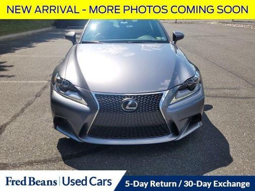 2016 Lexus IS 300 Base