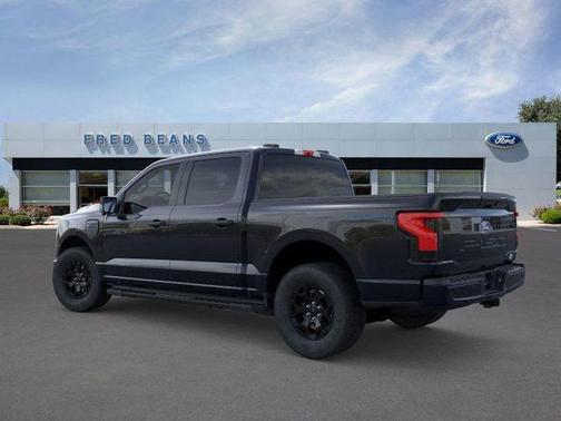 2025 Ford F-150 Lightning XLT