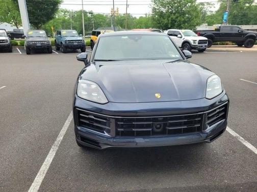 2024 Porsche Cayenne Base