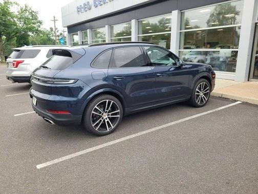 2024 Porsche Cayenne Base