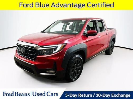 Radiant Red Metallic II 2023 Honda Ridgeline RTL-E