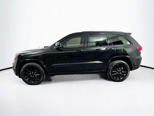 Diamond Black 2020 Jeep Grand Cherokee Altitude