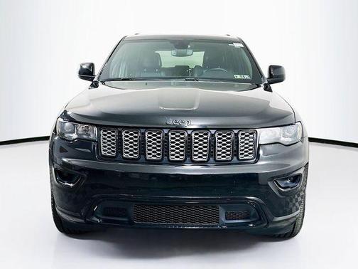 Diamond Black 2020 Jeep Grand Cherokee Altitude