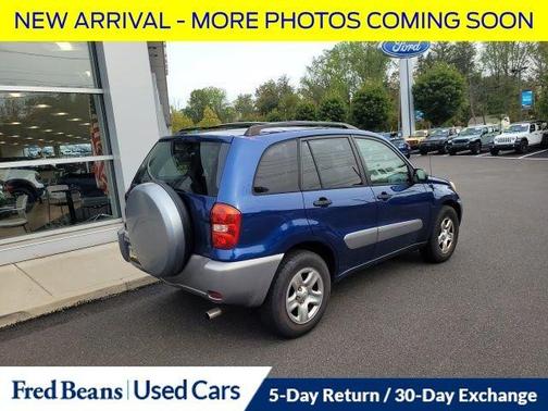 2005 Toyota RAV4 Base