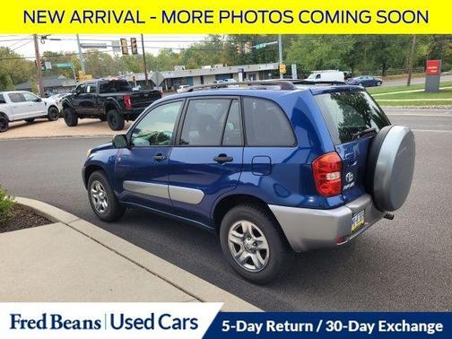 2005 Toyota RAV4 Base