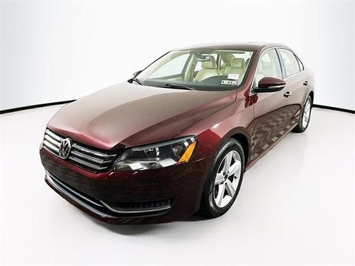 2012 Volkswagen Passat 2.5 SE
