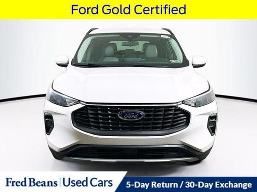 Oxford White 2023 Ford Escape PHEV