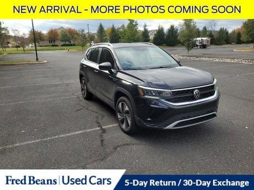2024 Volkswagen Taos 1.5T SE