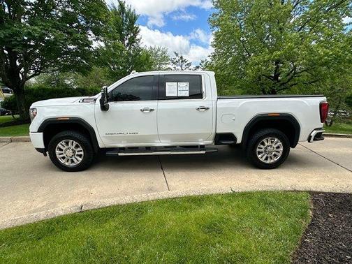 2023 GMC Sierra 2500 Denali
