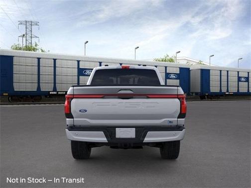 2025 Ford F-150 Lightning LARIAT