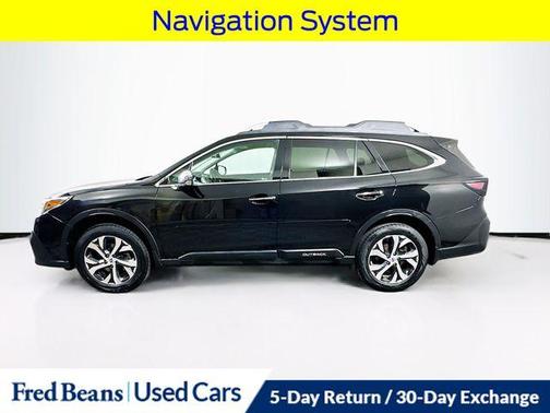 Crystal Black Silica 2021 Subaru Outback Touring