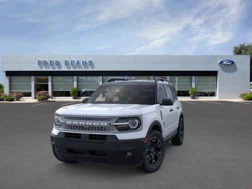 White Metallic 2026 Ford Bronco Sport Outer Banks