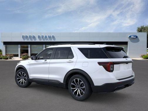 White 2026 Ford Explorer ST-Line