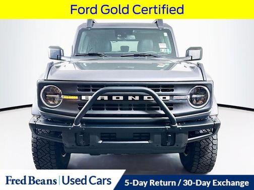 Carbonized Gray Metallic 2024 Ford Bronco Black Diamond