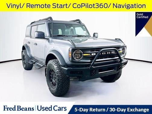 Carbonized Gray Metallic 2024 Ford Bronco Black Diamond
