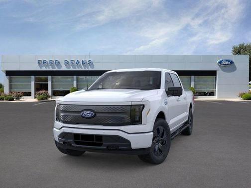 2025 Ford F-150 Lightning Flash